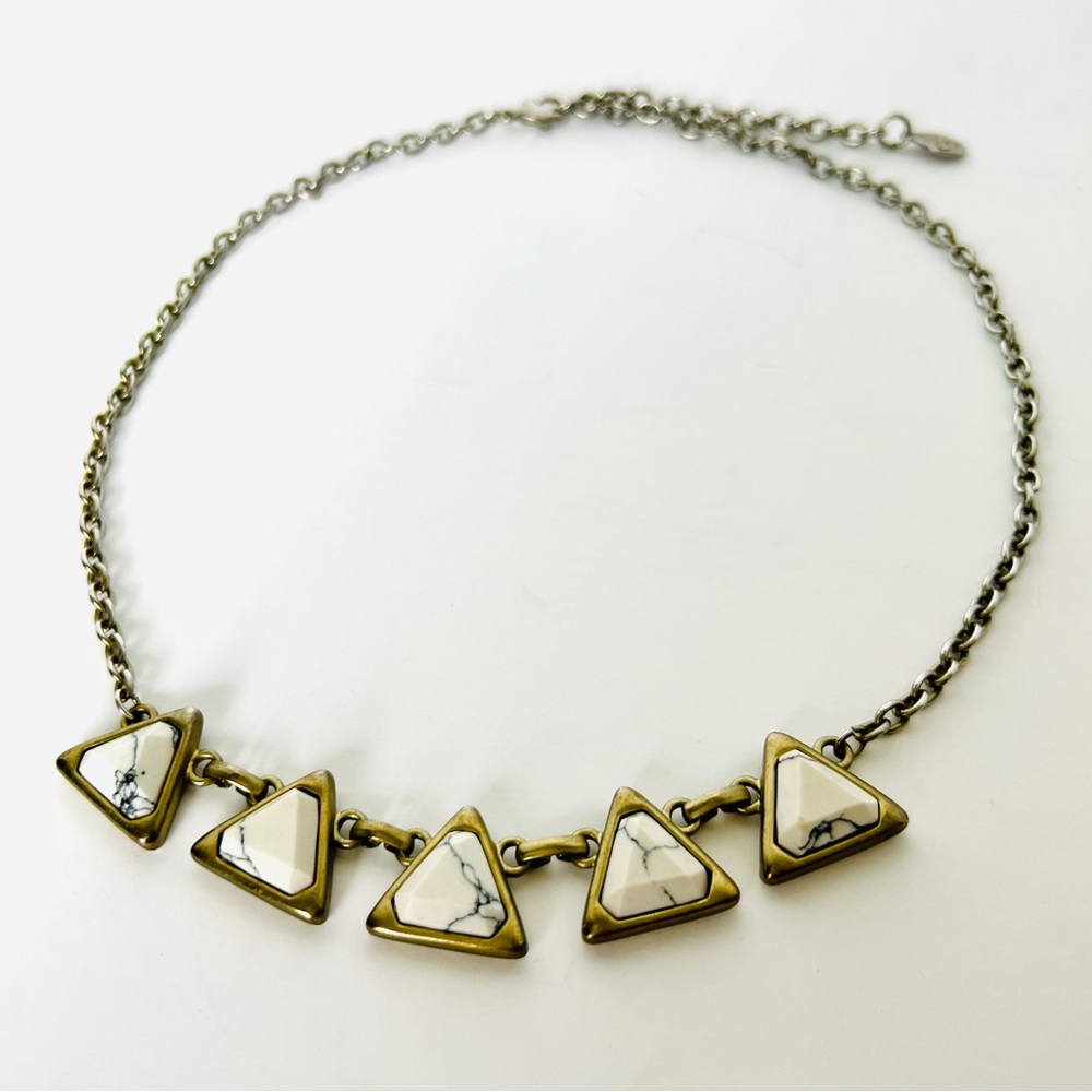 Loft Necklace